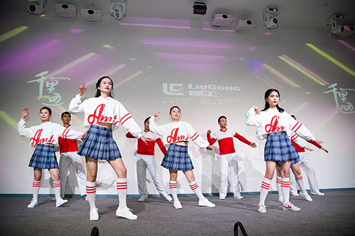 2019年會節(jié)目  后市場舞蹈 《燃燒我的卡路里》